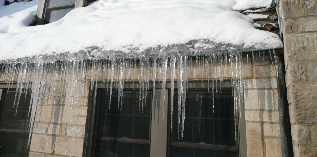 Ice Damming before Heat Tape - Gutter services