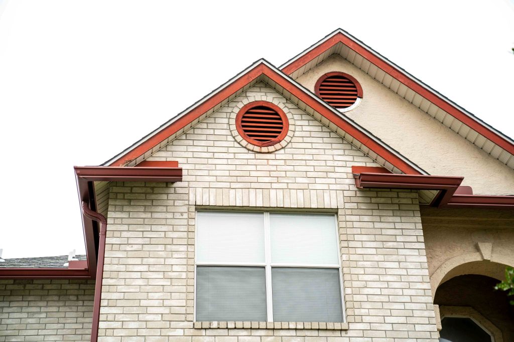 red color gutters