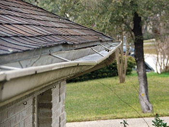 signs it's time for gutter repair